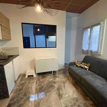 Charmant, Proche Gare Et Centre Historique - Climatisation Et Wifi * Montpellier