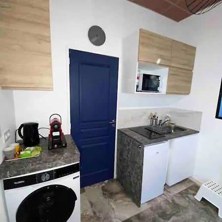 Appartement Charmant, Proche Gare Et Centre Historique - Climatisation Et Wifi Montpellier