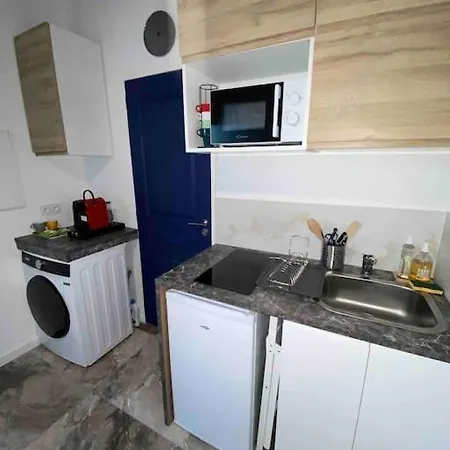 Charmant, Proche Gare Et Centre Historique - Climatisation Et Wifi * Montpellier