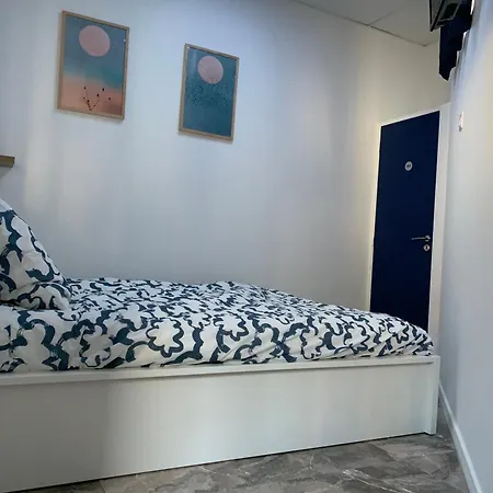 Charmant, Proche Gare Et Centre Historique - Climatisation Et Wifi *